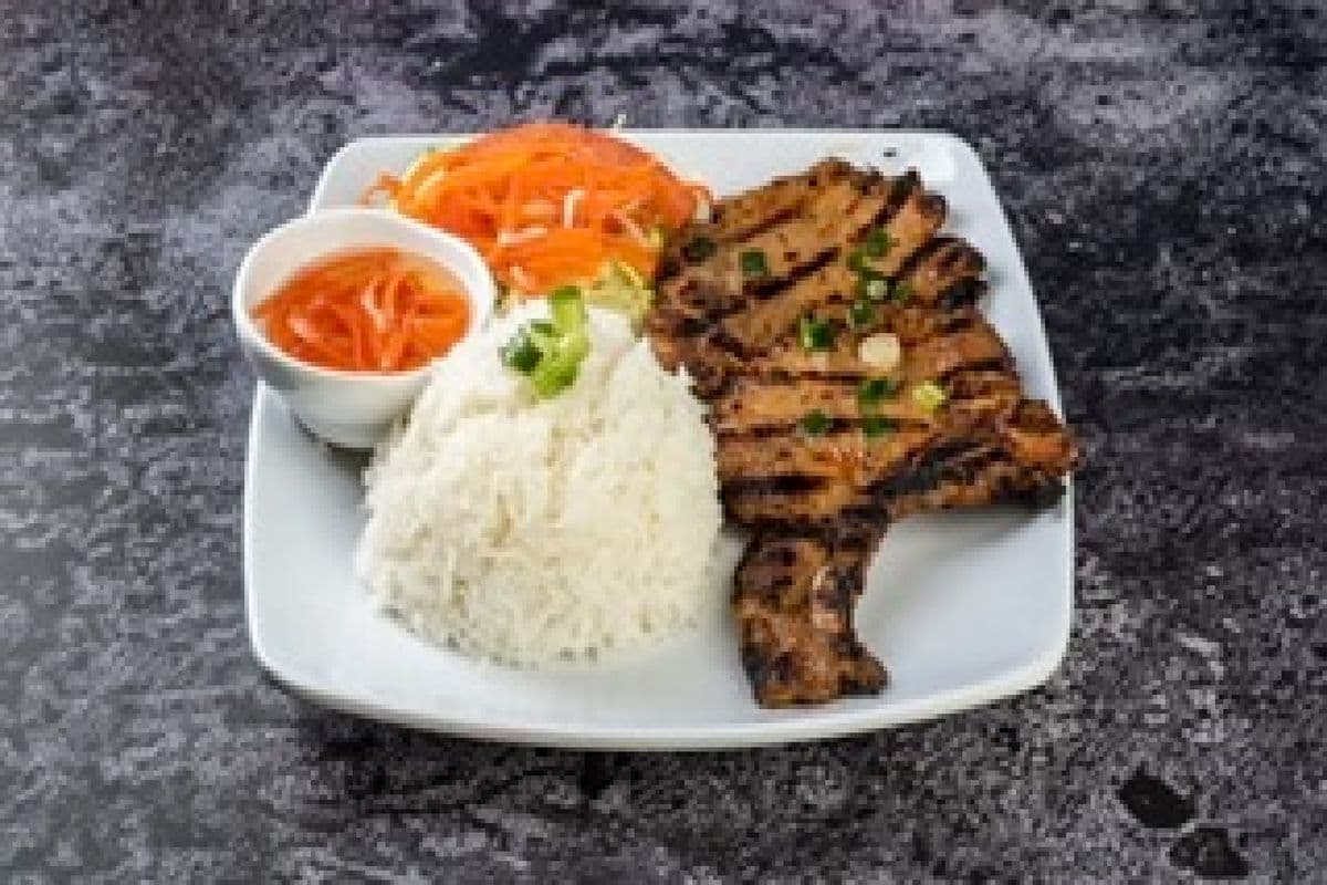 C1. Grilled Lemongrass Pork Chop on Rice - Com Suong