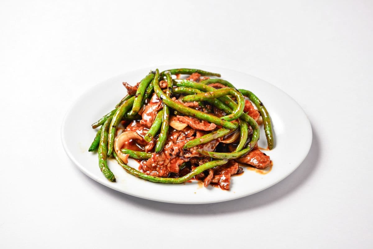 37. Beef with Green Bean in Black Bean Sauce