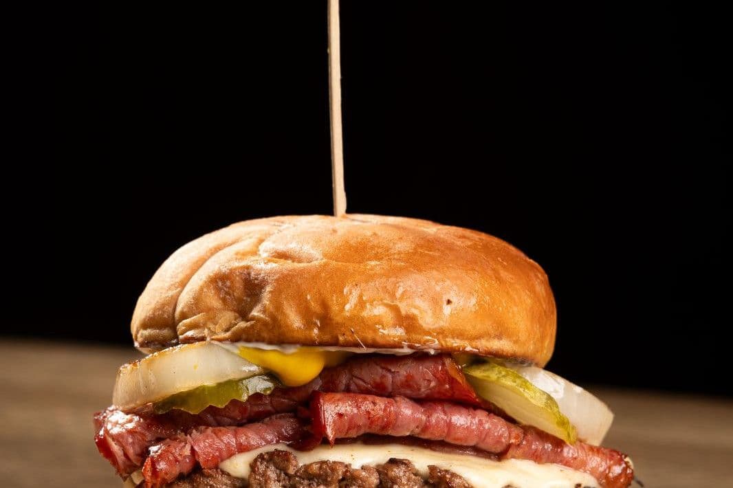 NEW YORKER BURGER