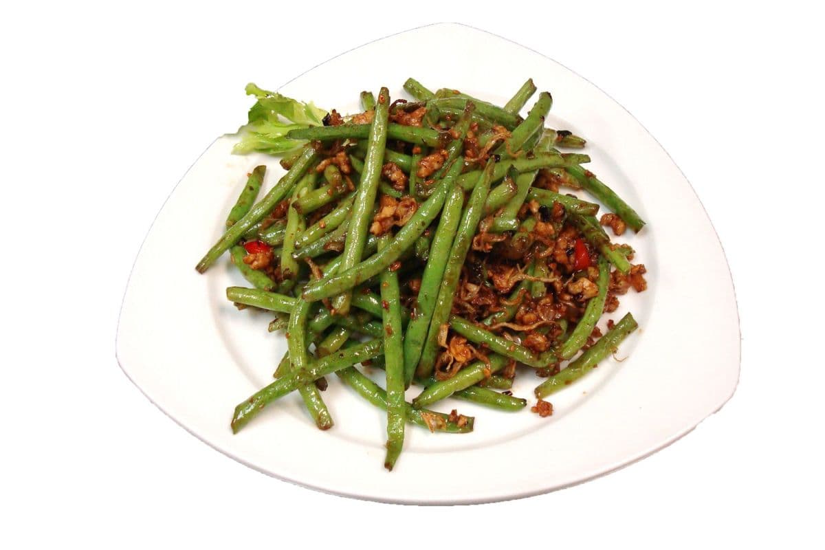 111. Chicken or Silver Fish with Green Beans 豆鼓银魚四季豆