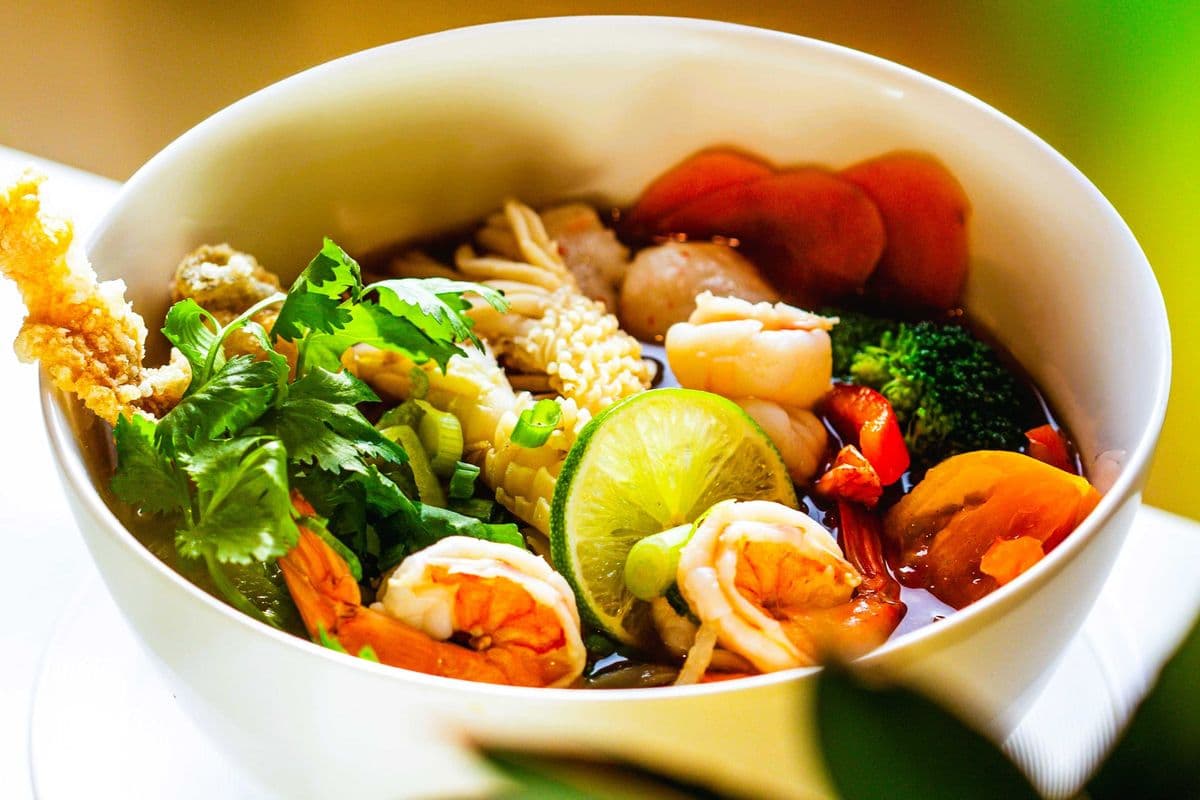 P6. Spicy Tom-Yum