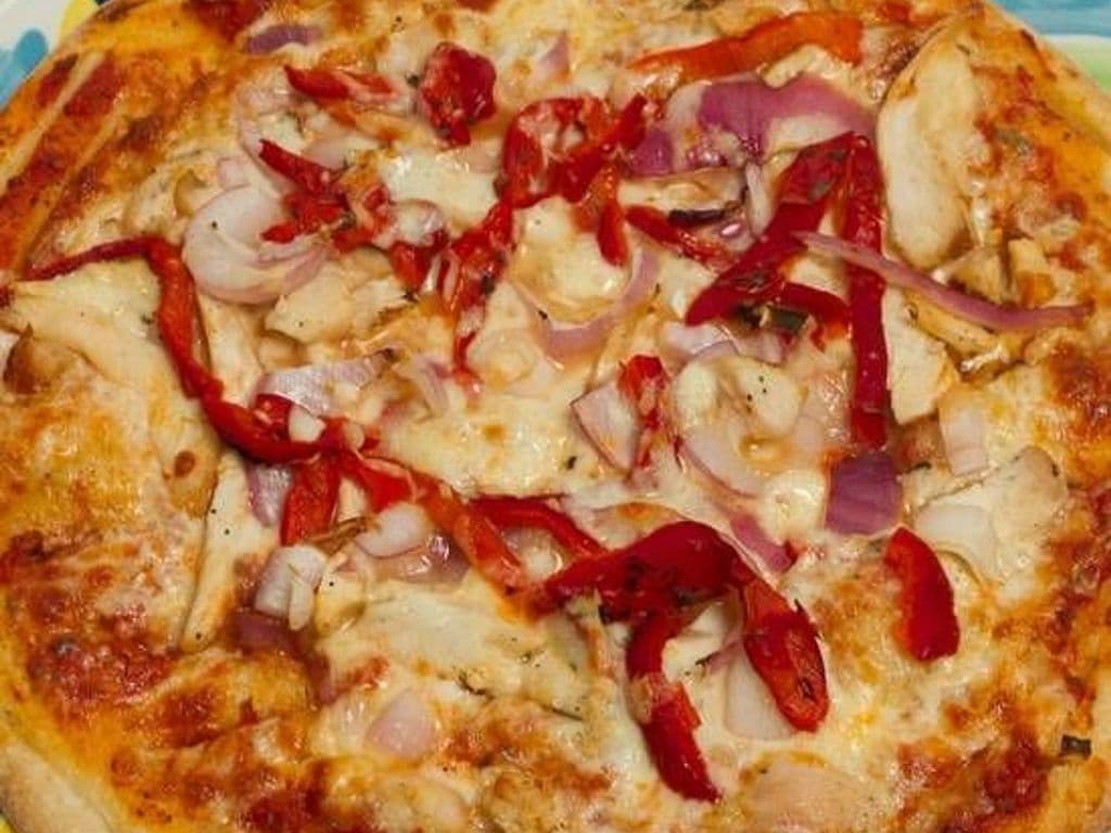 Grilled Chicken Pizza (Small)