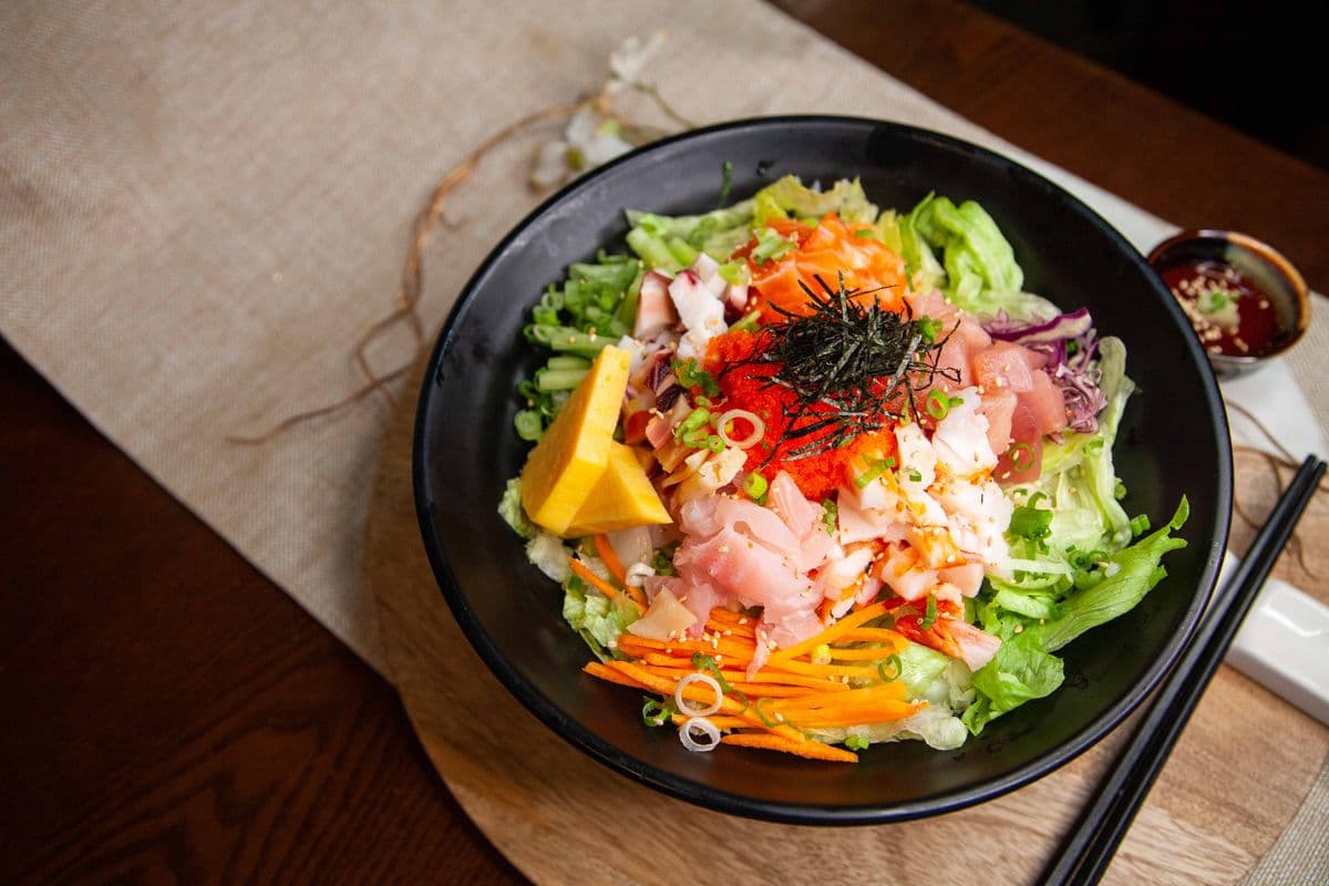 Korean-Style Spicy Chirashi Don (회덮밥)