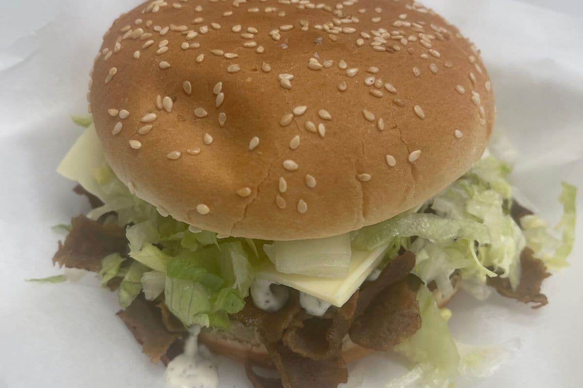 Donair Burger With Sweet Sauce