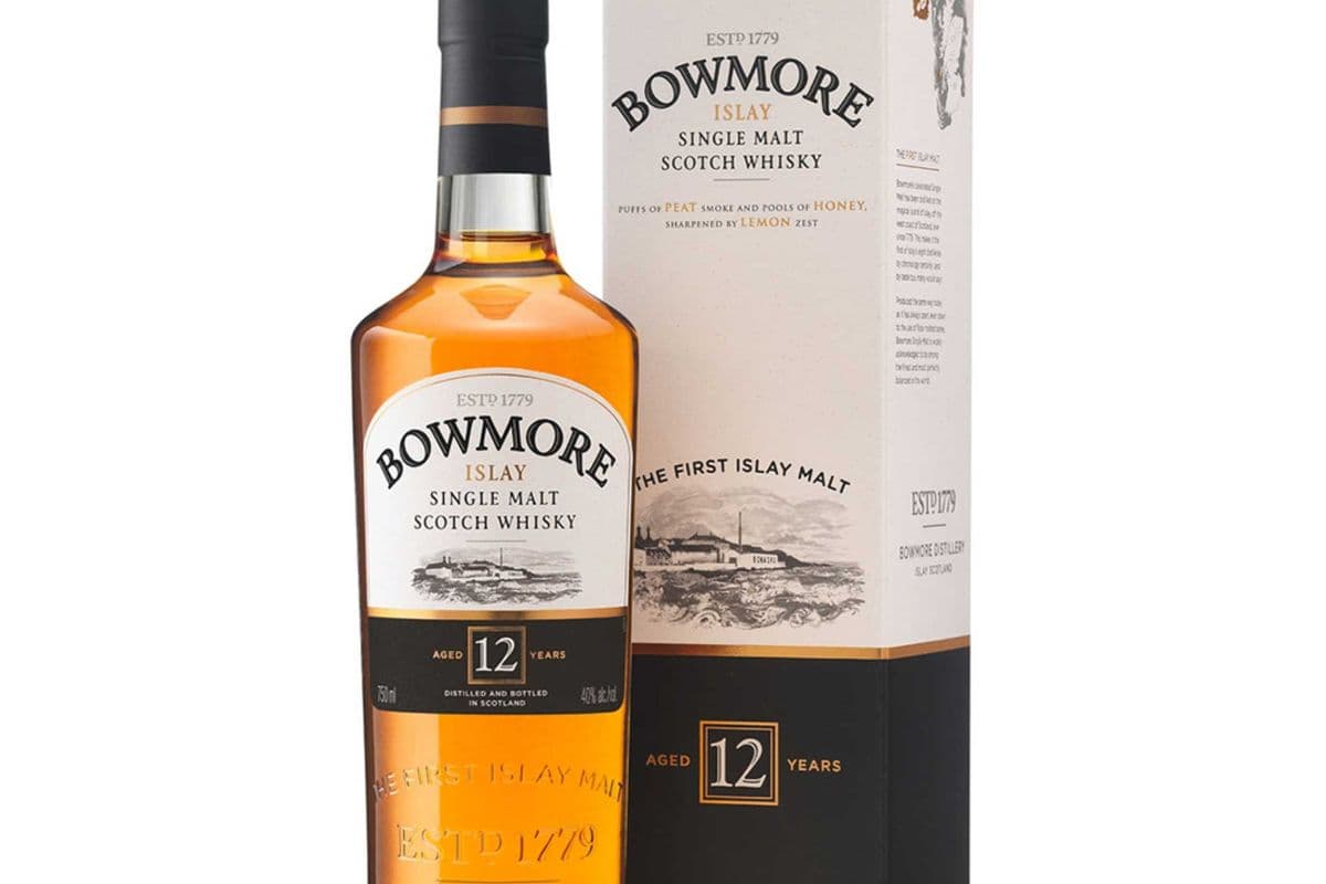 Bowmore Islay Single Malt 12 Years (1 x 750 ml)