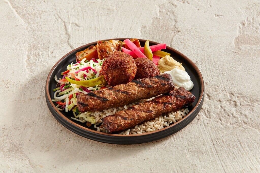Falafel & Kefta Plate / Falafel et brochettes de kefta