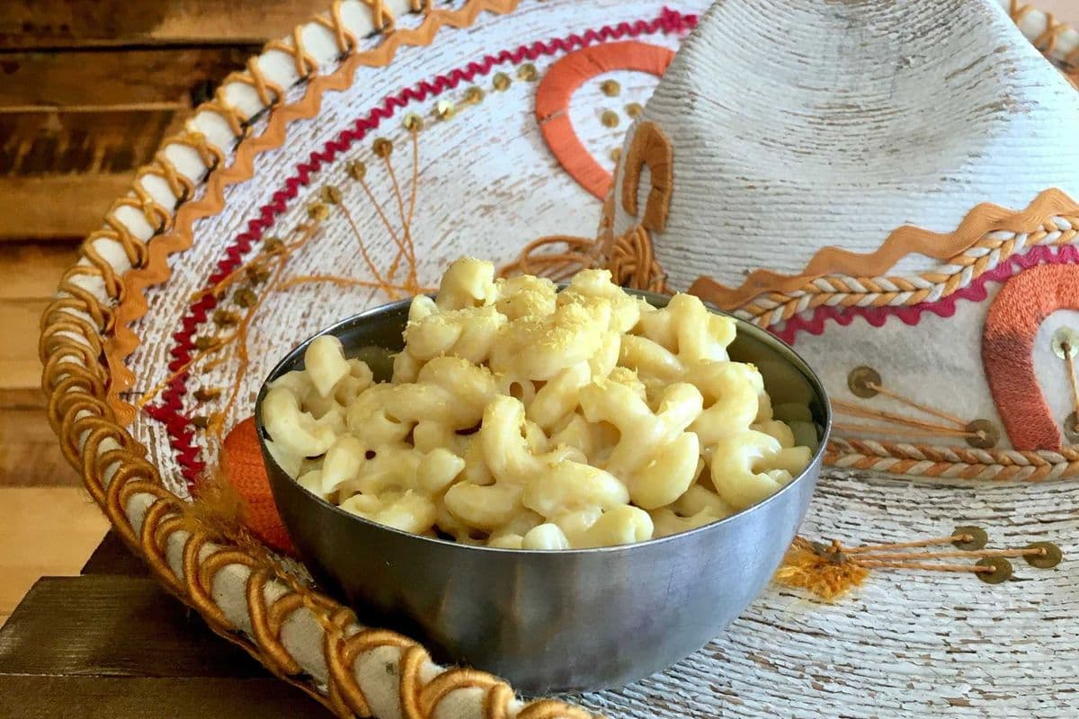 Mac 'n Cheese (large) (16oz)