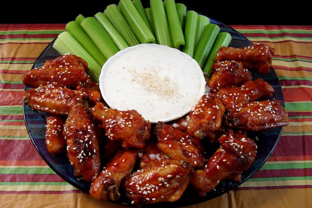 Honey Garlic Smoked Six Chicken Wings (6 pcs)