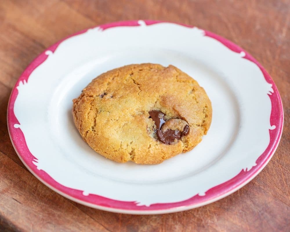 Biscuit aux brisures de chocolat / Chocolate Chip Cookie