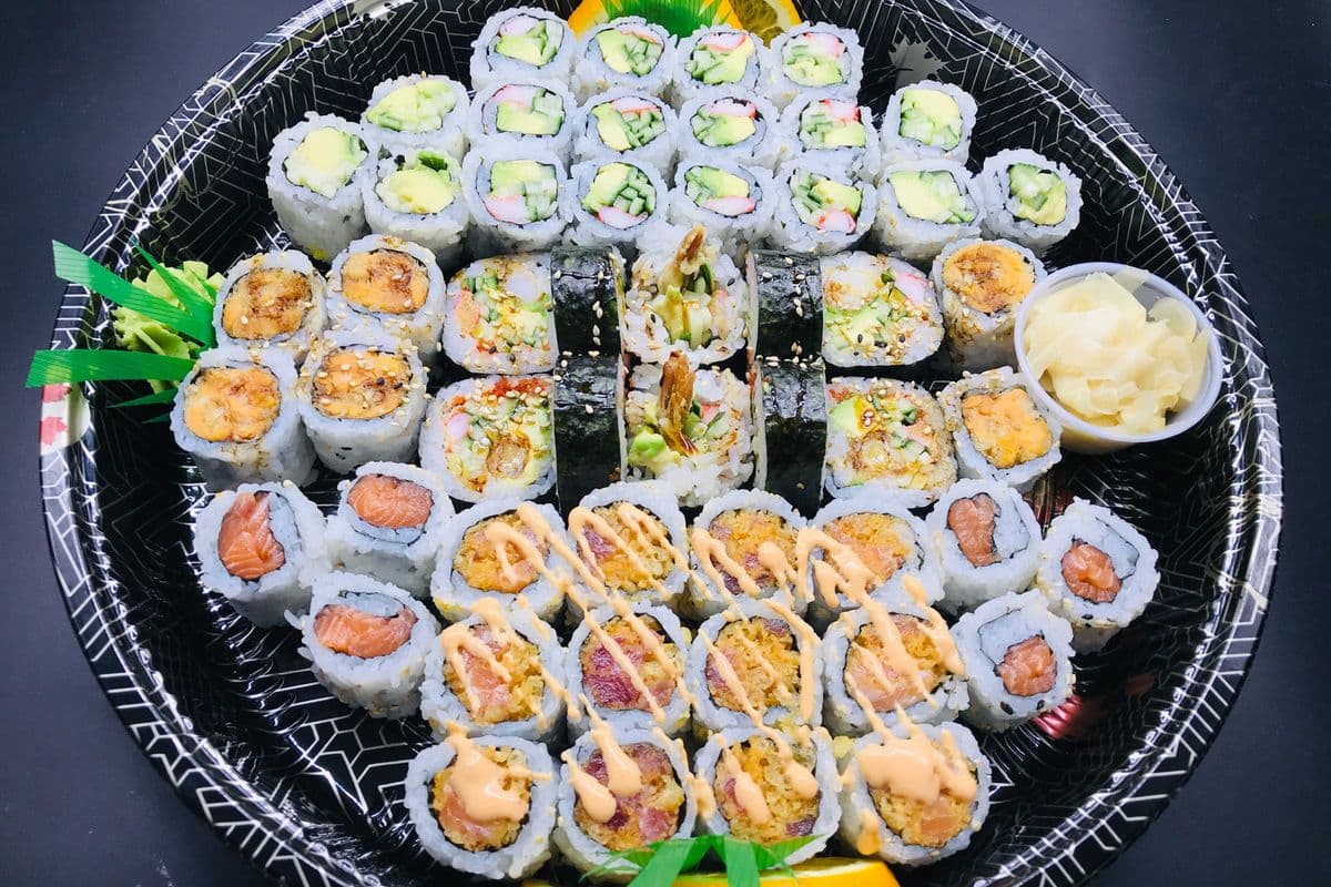 --Maki Platter B (52 pcs)