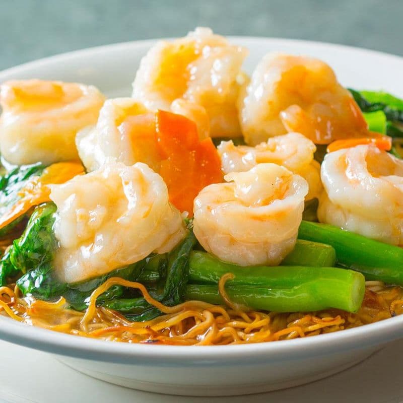 Prawns Chow Mein (or Fried Flat Rice Noodle) 蝦球炒麵或炒河