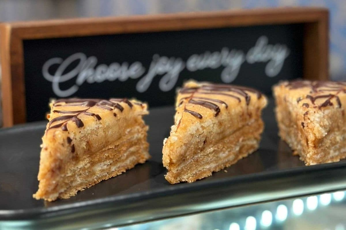 Esterházy Cake (1 piece)