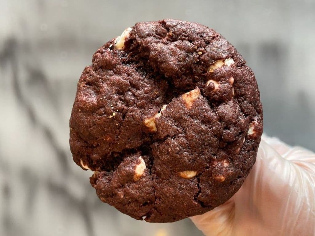 Red Velvet Cookie - 3oz