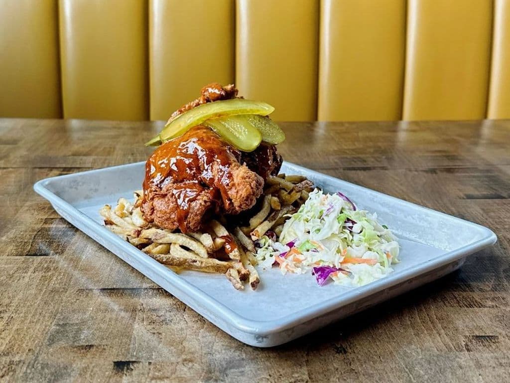 NASHVILLE FRIED FRICKEN CHICKEN