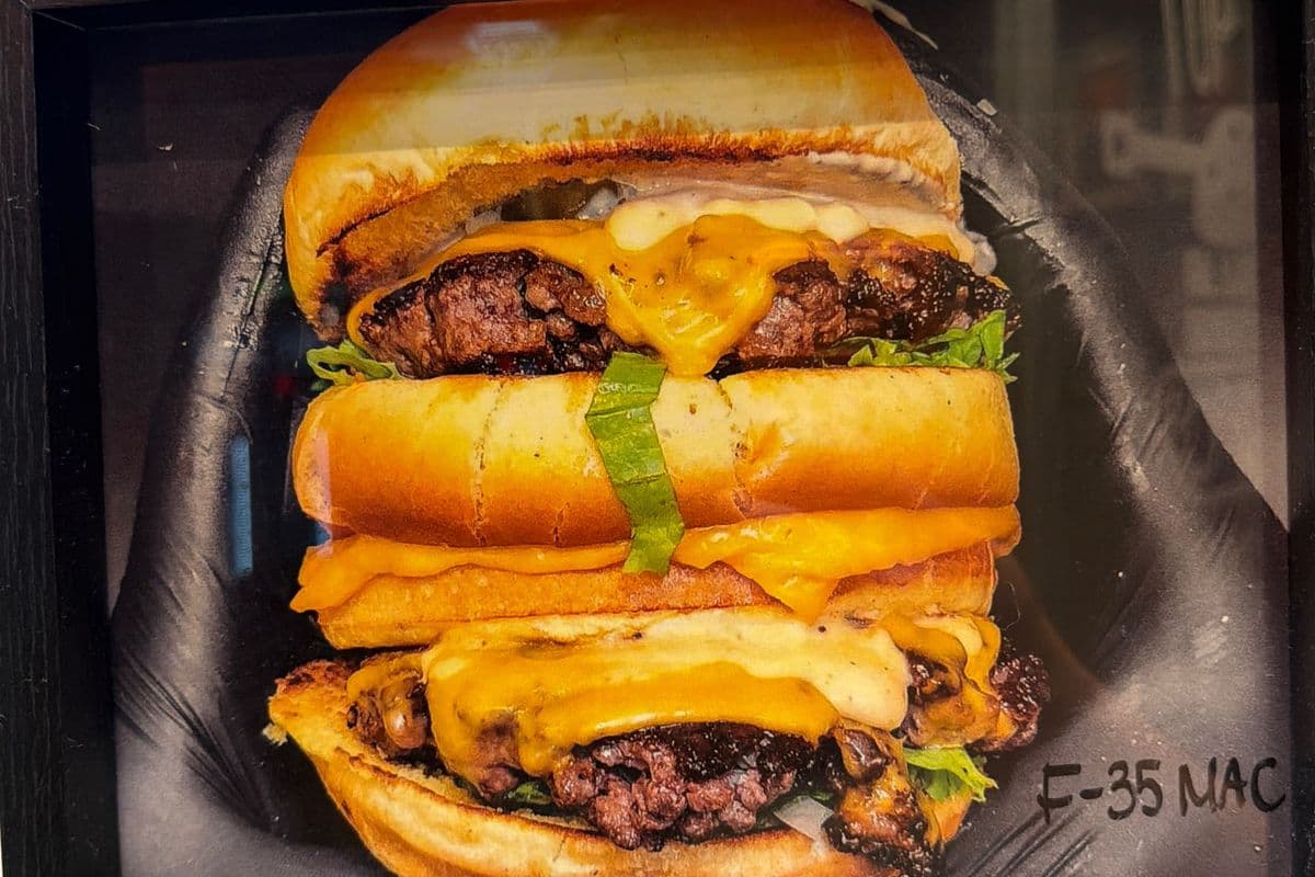 F-35 Mac Burger (6oz)
