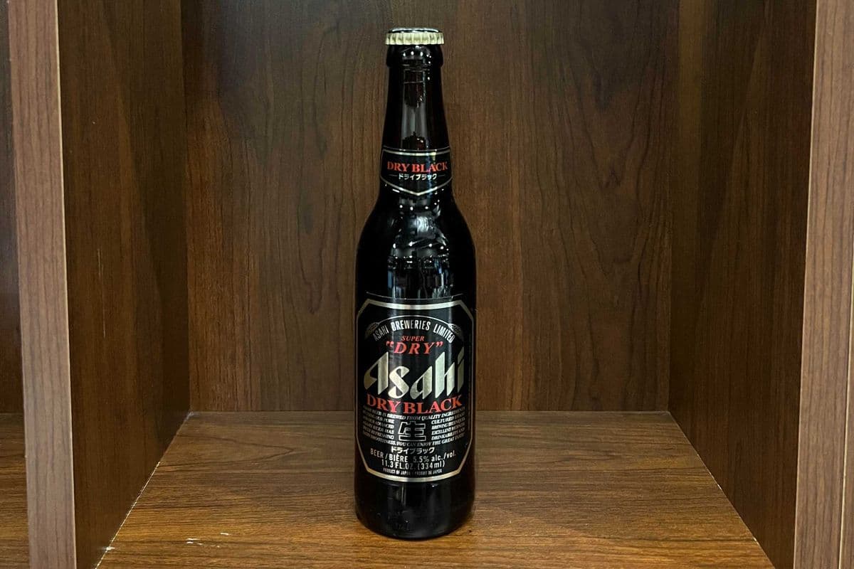 Asahi Super Dry - Dry Black Beer (1 x 334 ml)