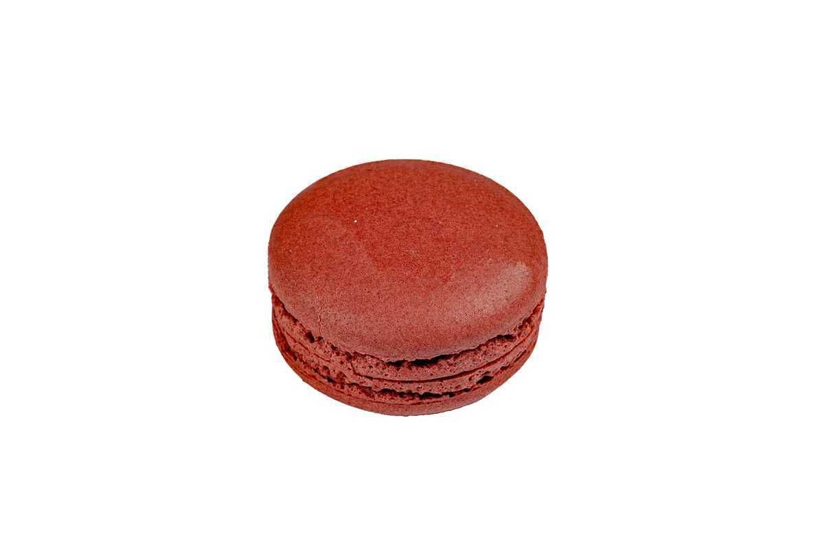 Red Velvet Macaron