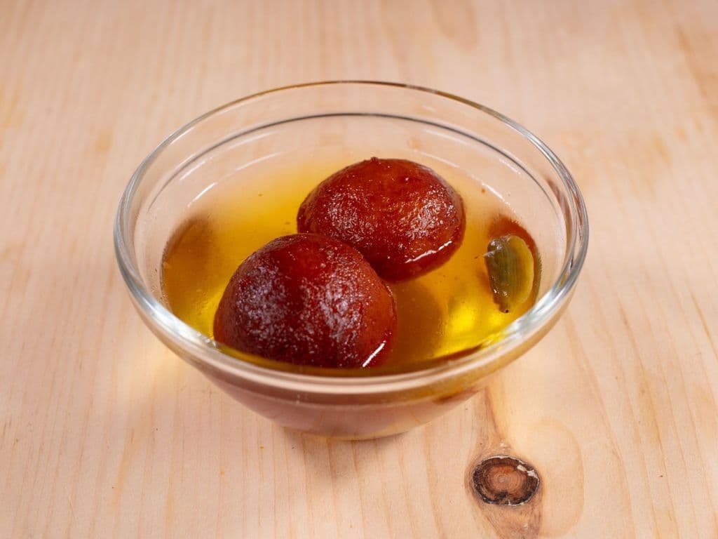 GULAB JAMUN.