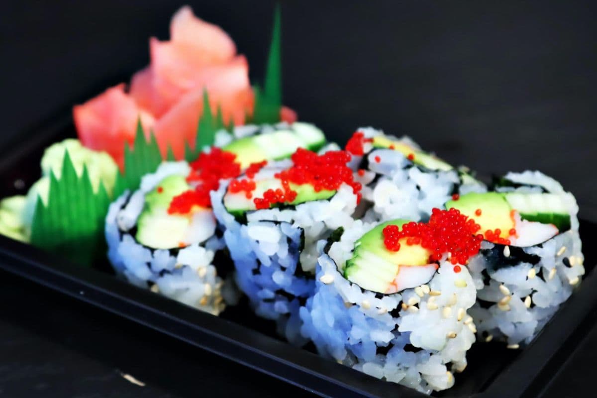 California Roll (6 Pcs)