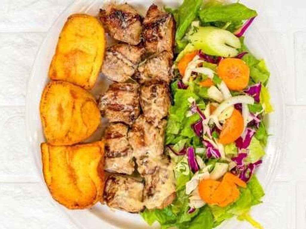 PLAT DE 2 SOUVLAKI / 2 Souvlaki Stick Plate (Porc/Pork)
