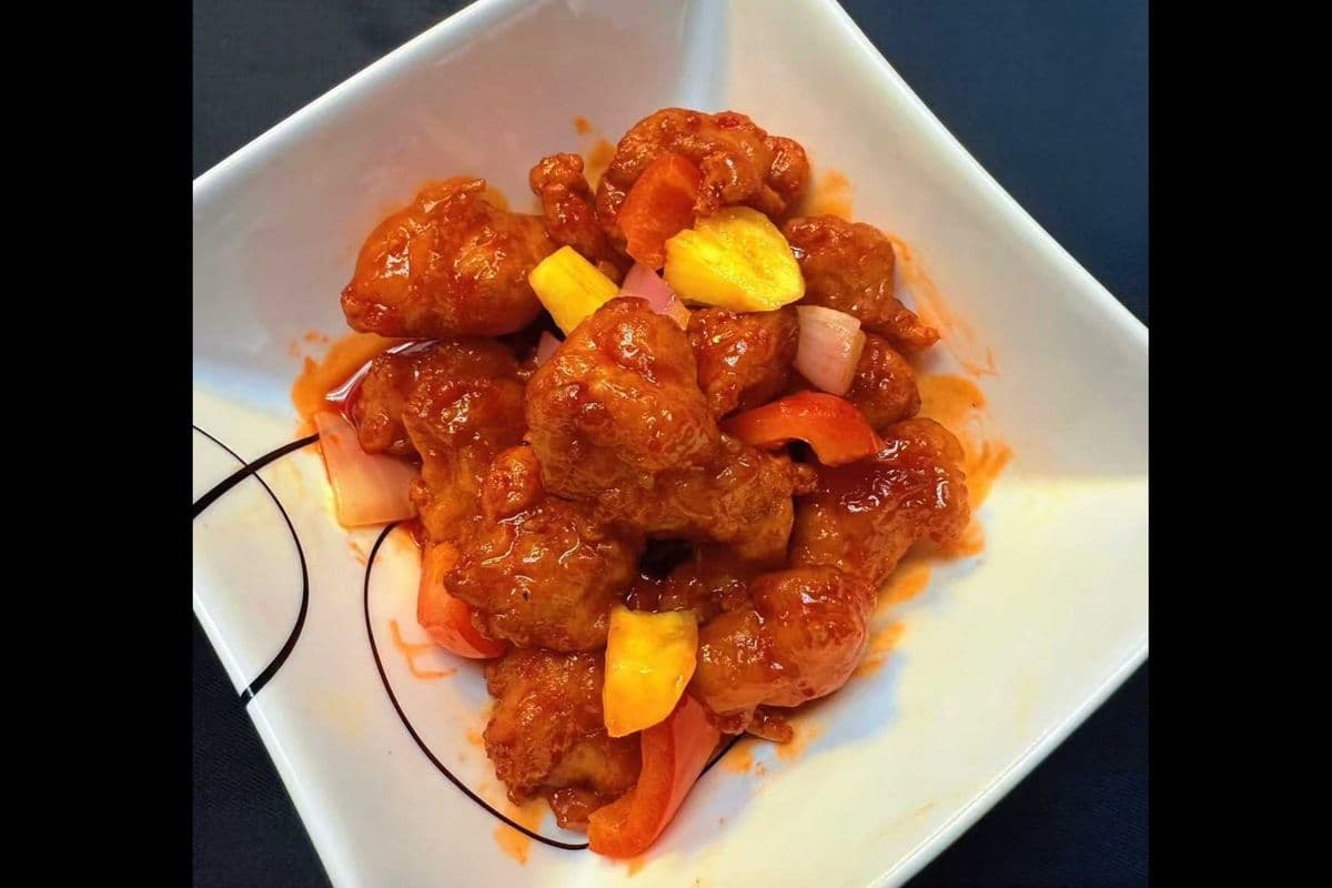19. Sweet & Sour Pork 咕嚕肉