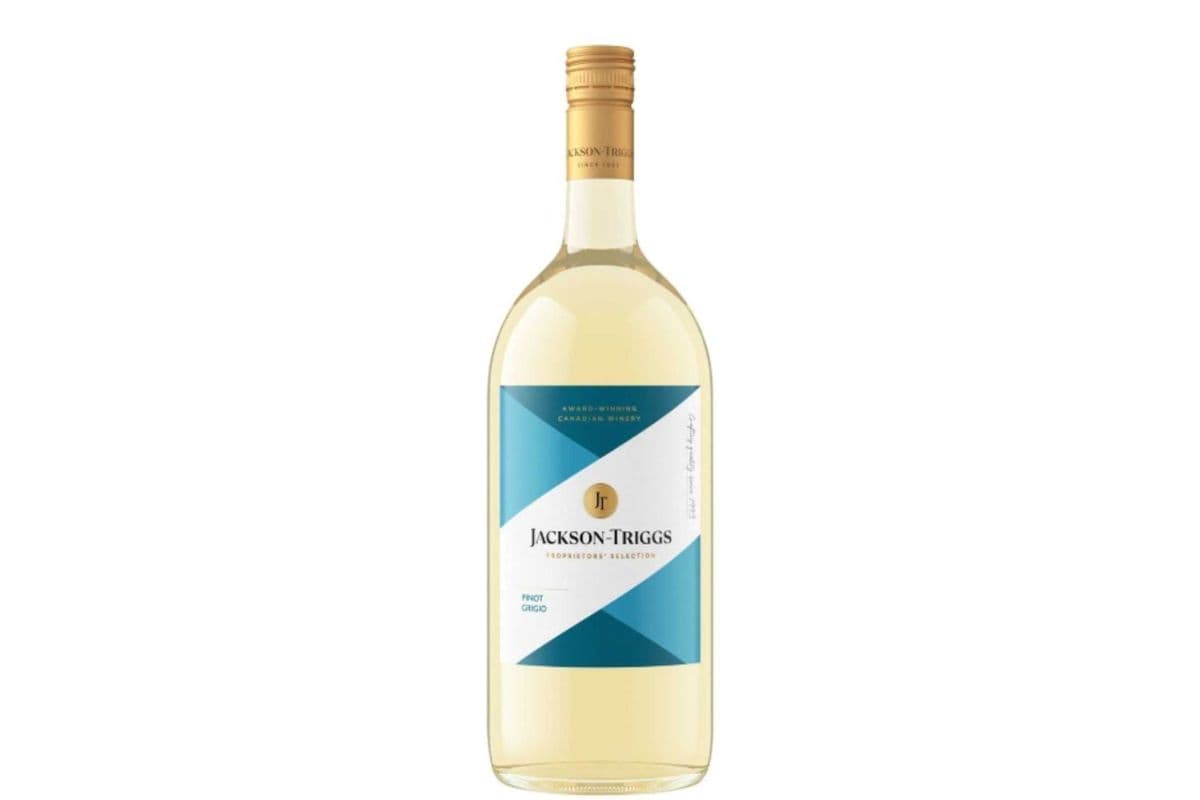 Jackson Triggs Pinot Grigio (1 x 1.5L)