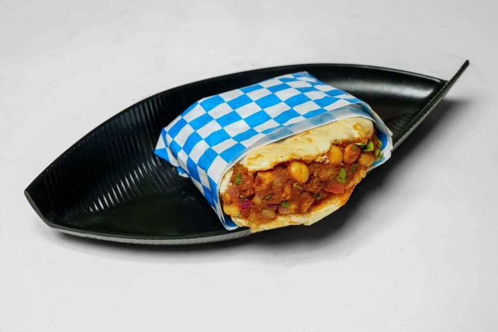 Stuffed Kulcha (1 pc)