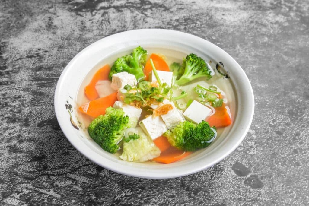 17. Légume et tofu / Vegetable and tofu