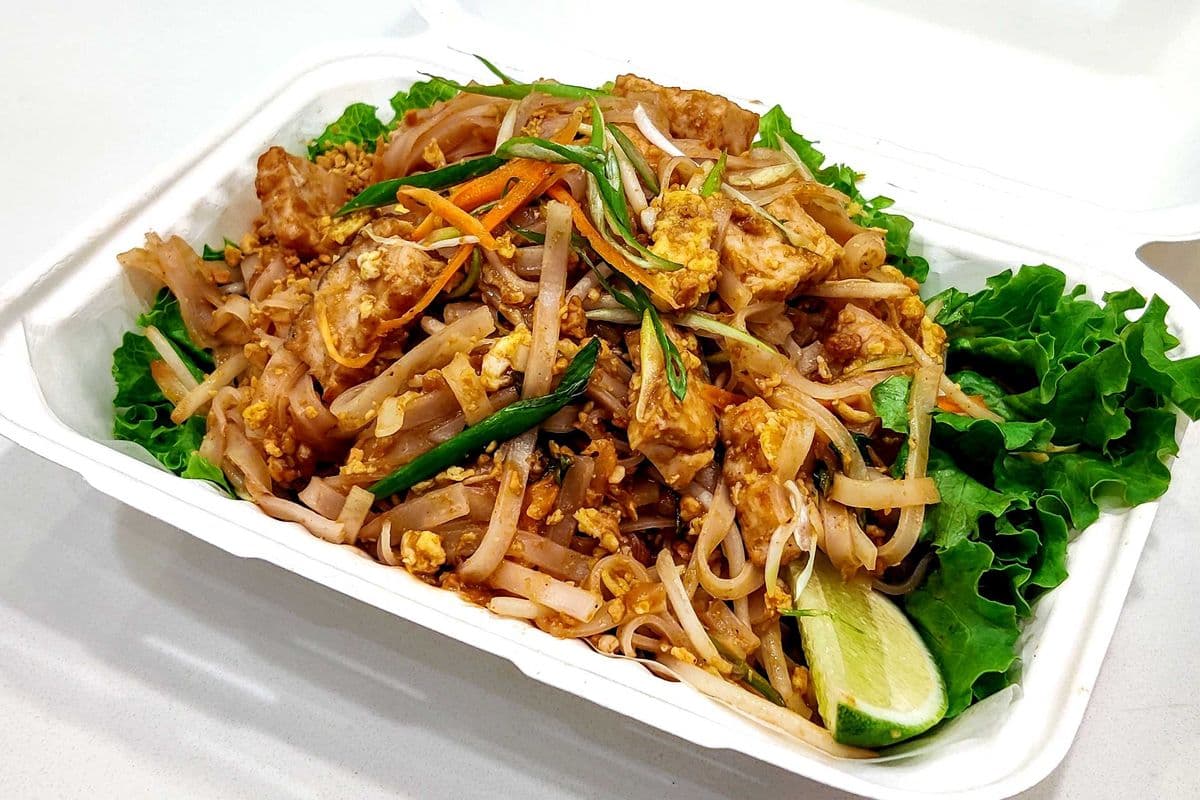 N4. Pad Thai Noodles