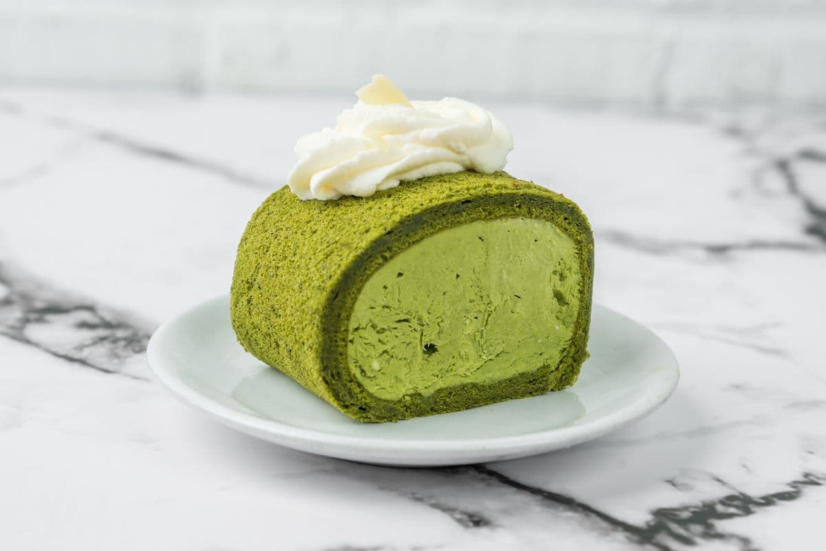 Japanese Matcha Roll Cake
