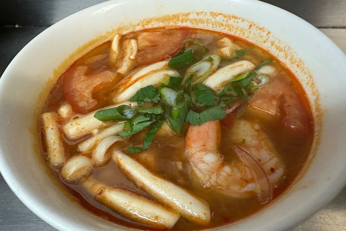 SO31. Tom Yum (Hot and Sour Soup)