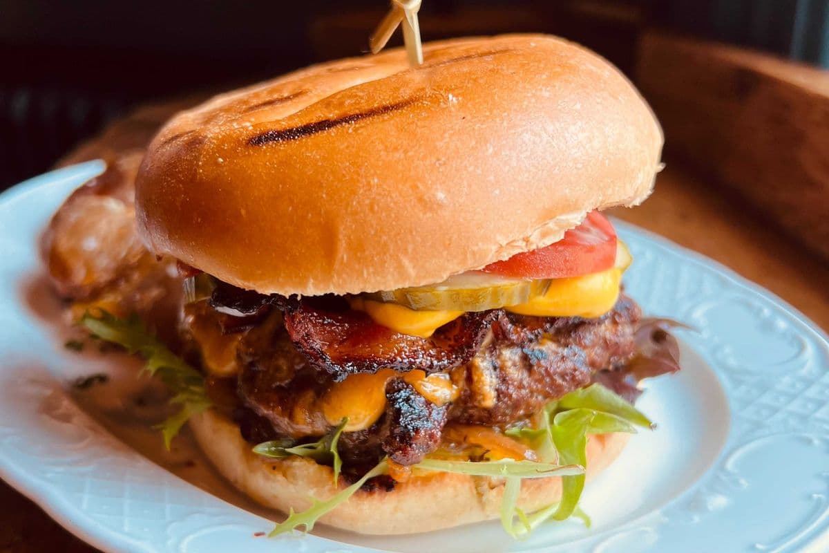 The Finer Diner Burger