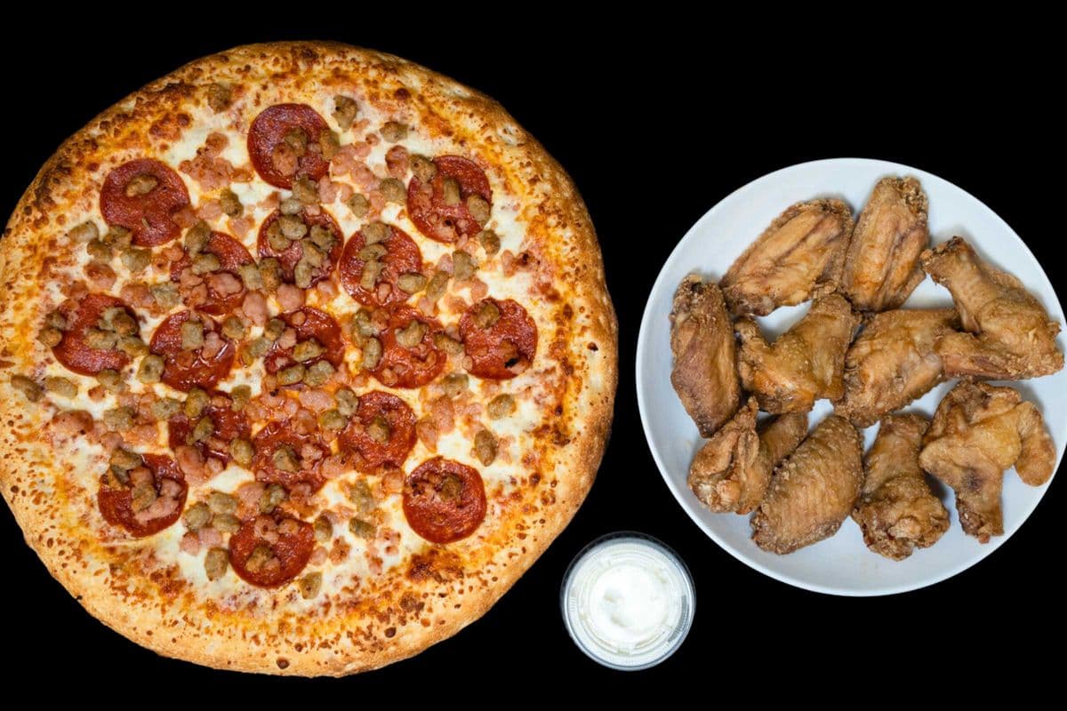 Medium Three-Topping Pizza, 15 Wings & Dip
