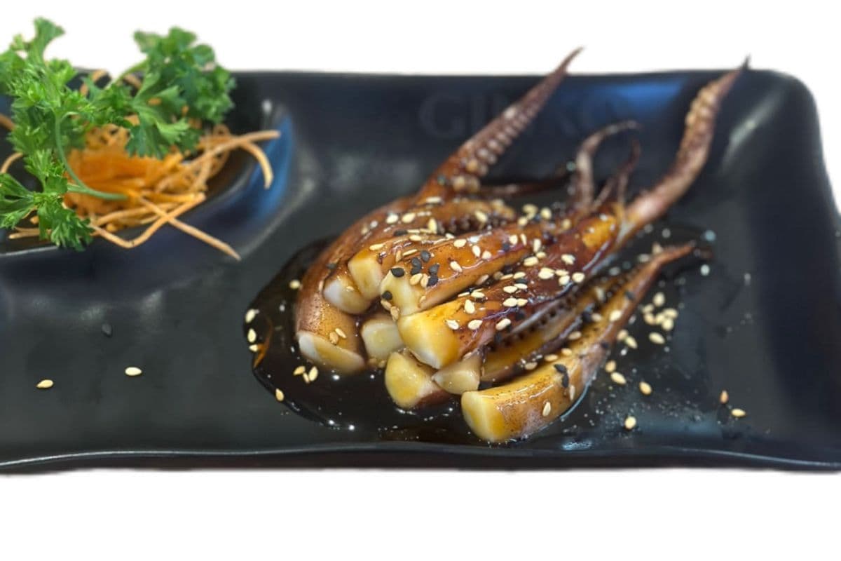 Tentacules de calmar Maggi sauce / Maggi seasoning squid tentacles
