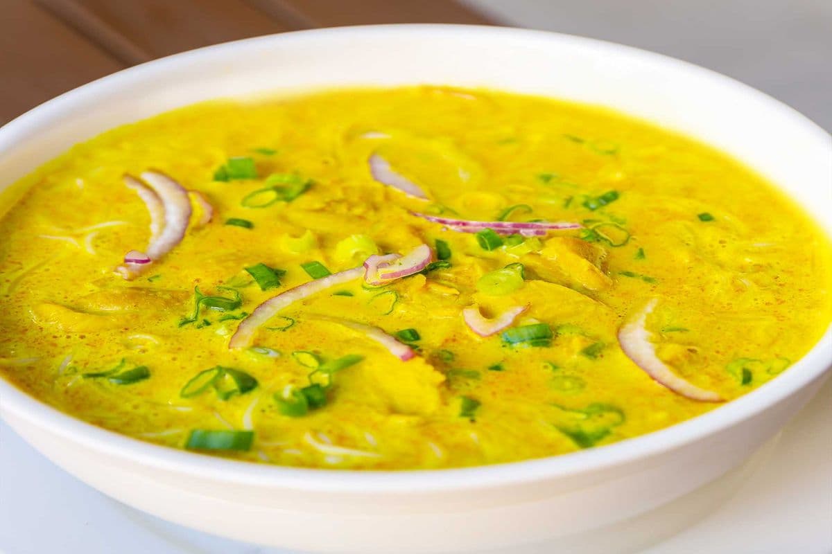 CURRY CHICKEN SOUP