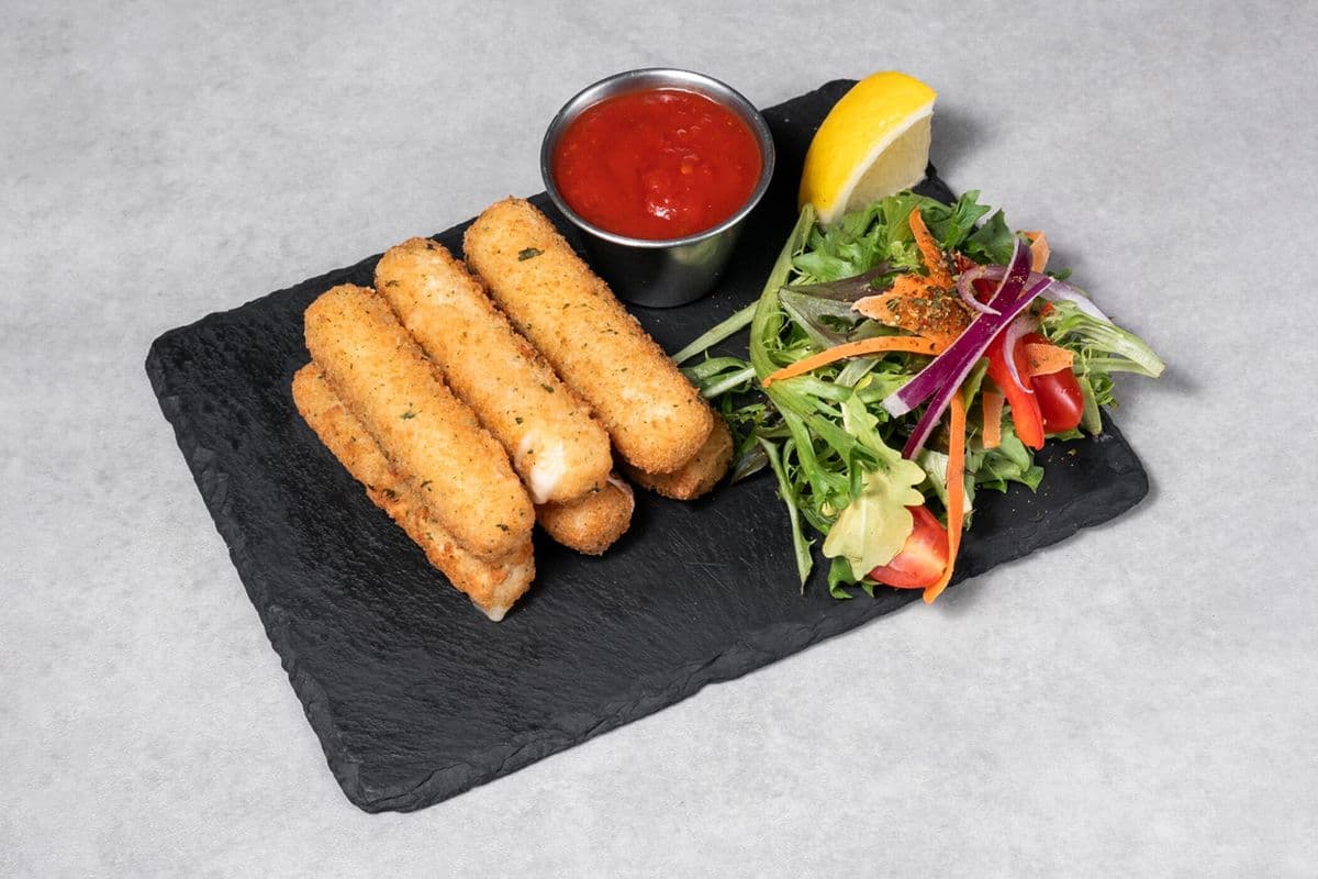 Bâtonnets de fromage (6 mcx) / Cheese Sticks (6 pcs)