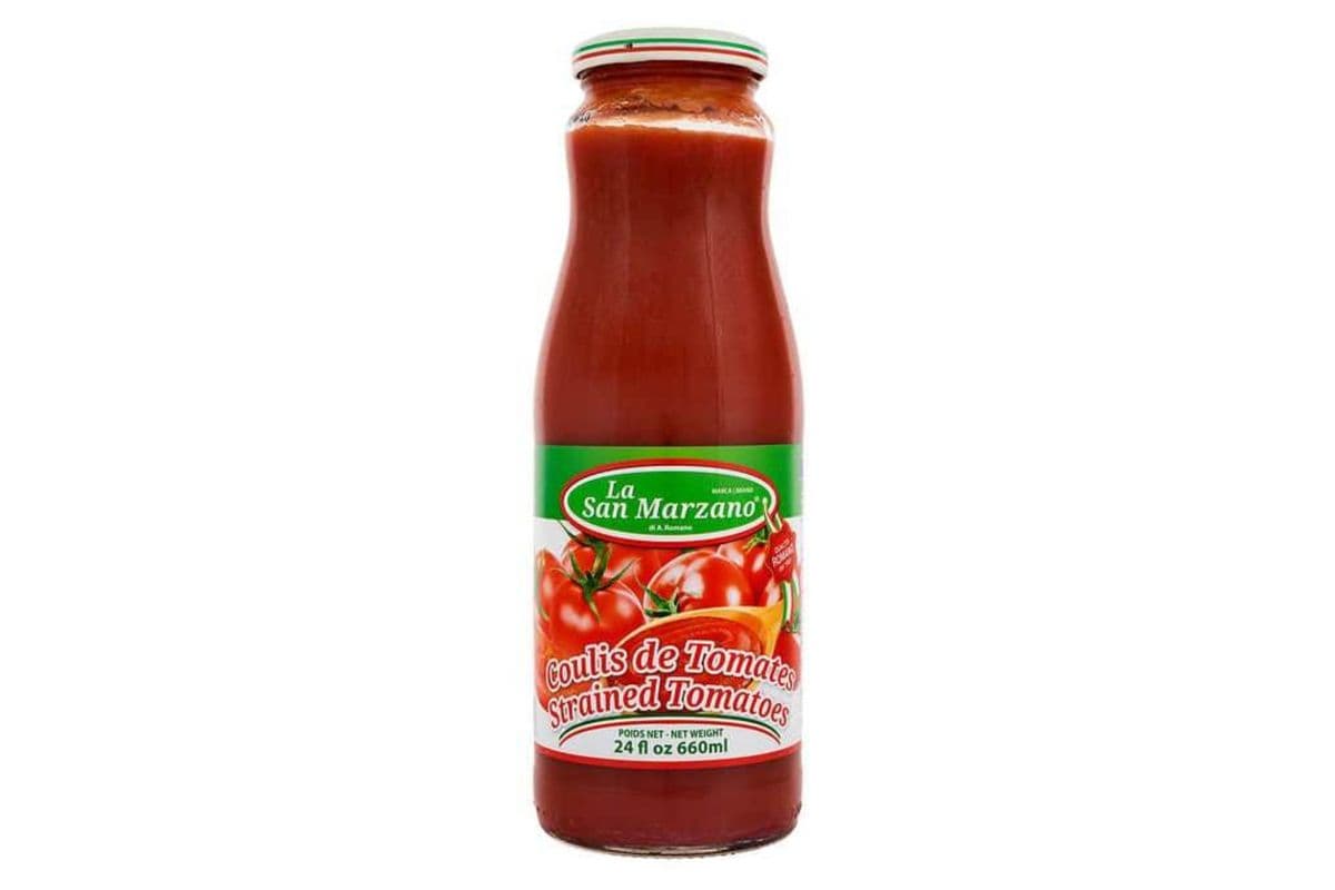La san marzano Strained Tomatoes (660 ml)