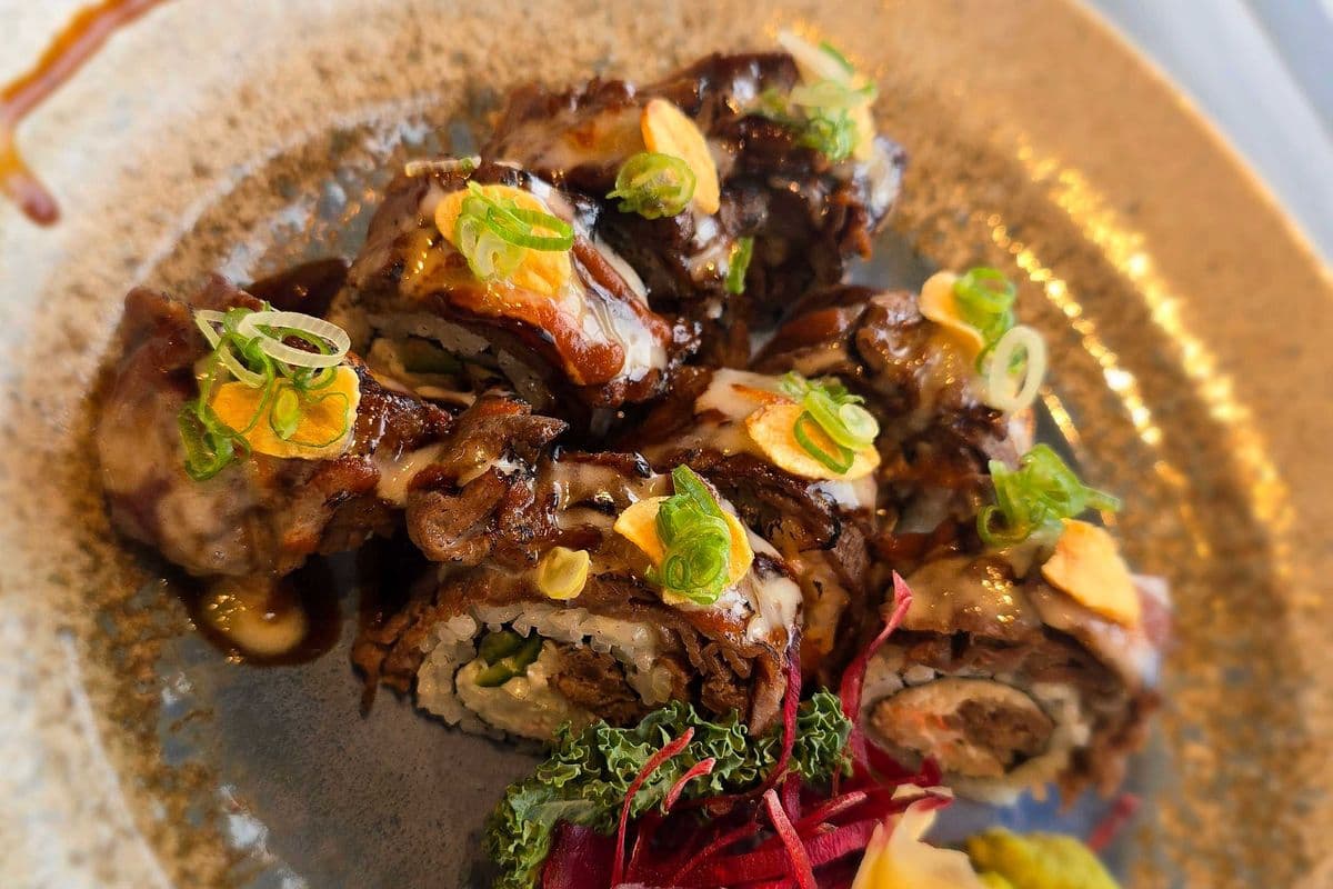 Angry Beef Roll