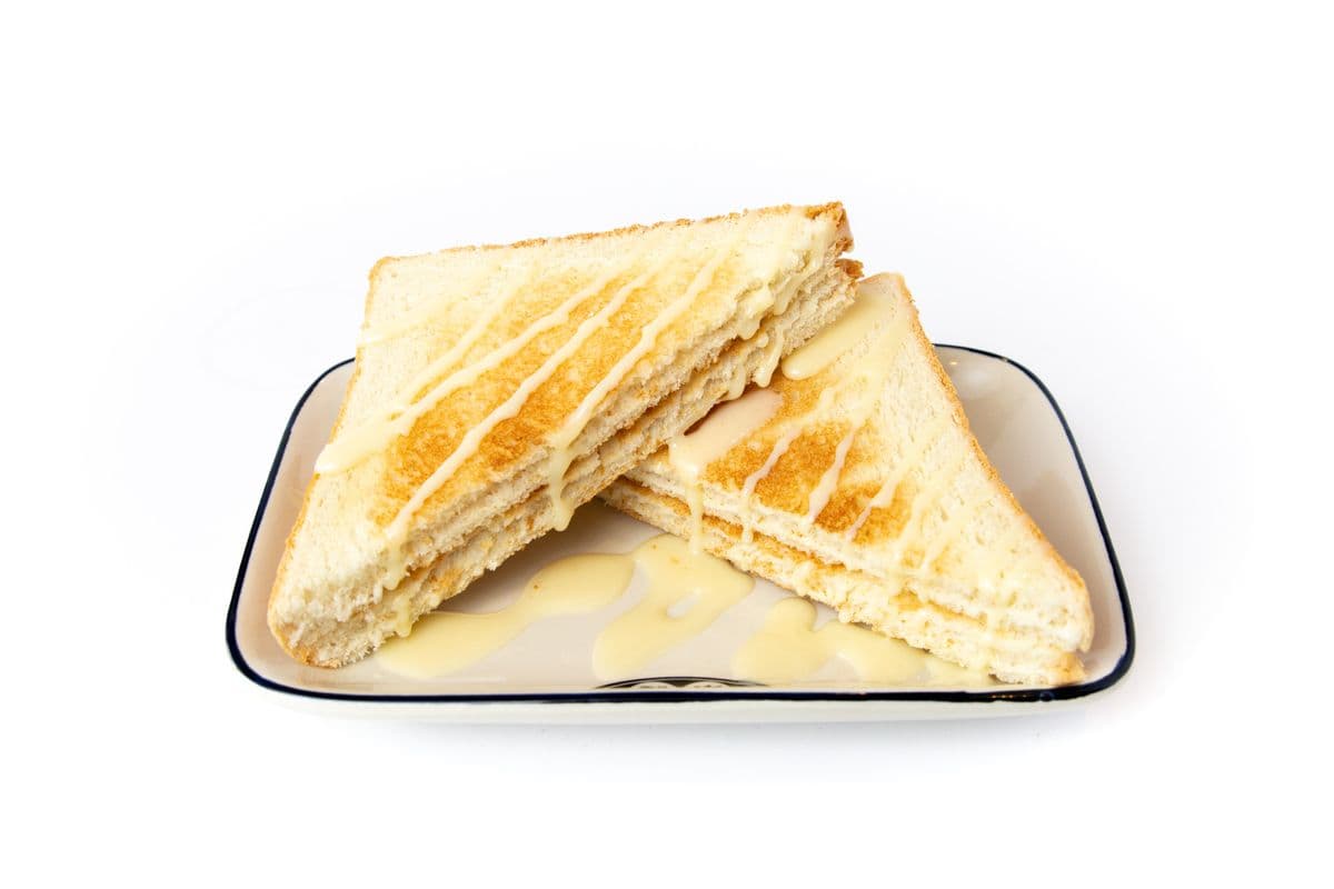 S12 Toast with Butter Condensed Milk (煉奶多士)