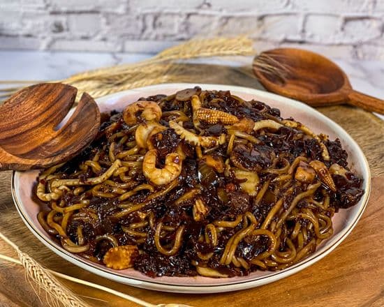 Family Size Jjajang