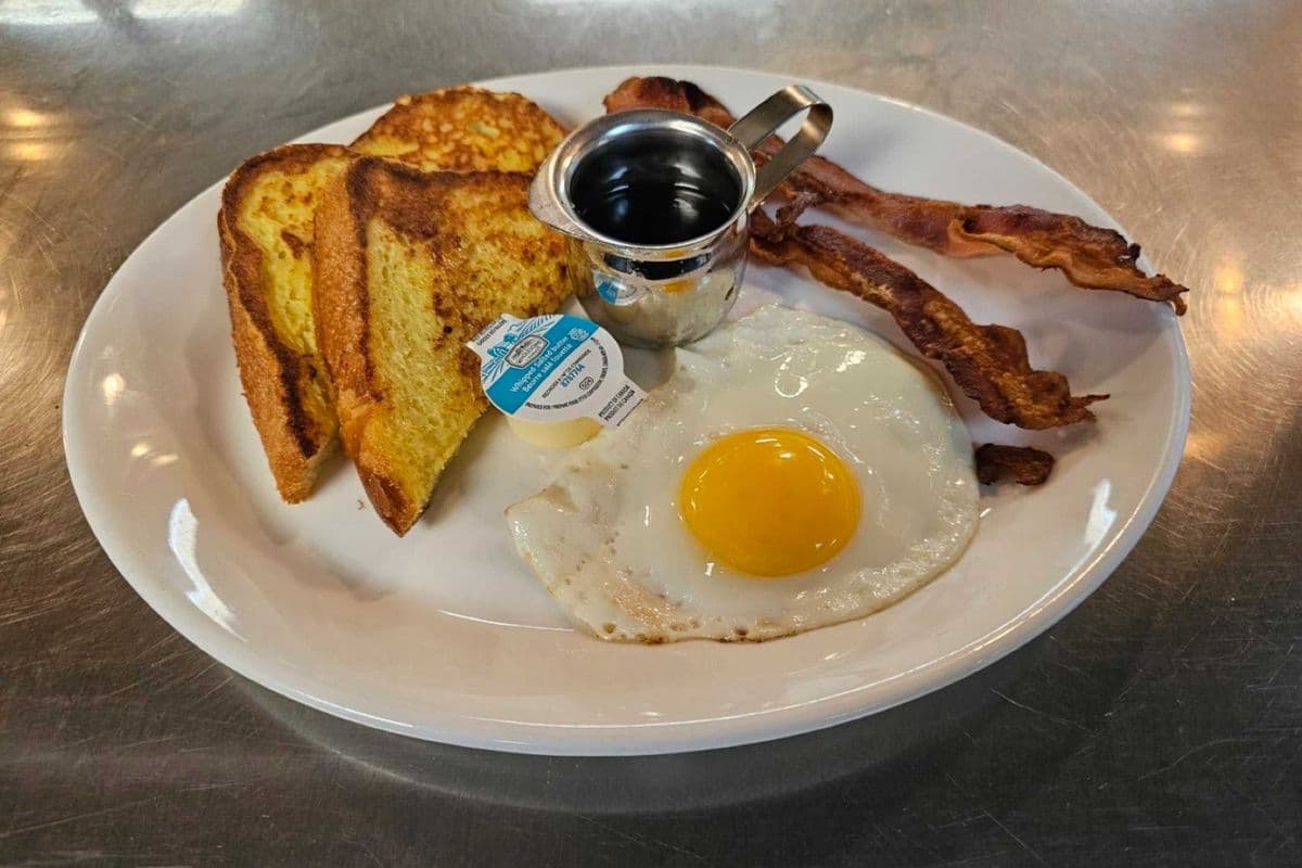 Seniors French Toast Combo