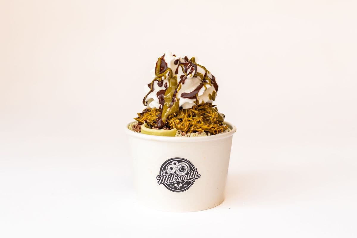 Dubai Chocolate Rolled Ice Cream