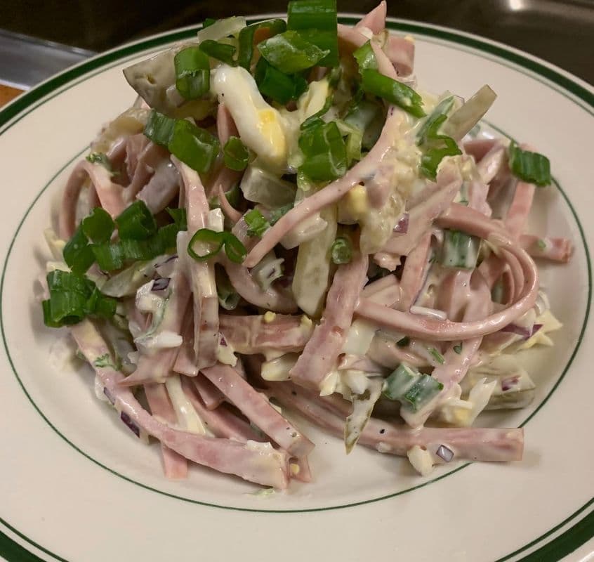 Fleischsalat (500 ml)