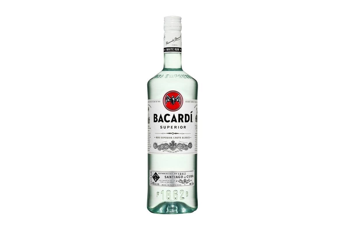 Bacardi White Rum (1 x 750 ml)
