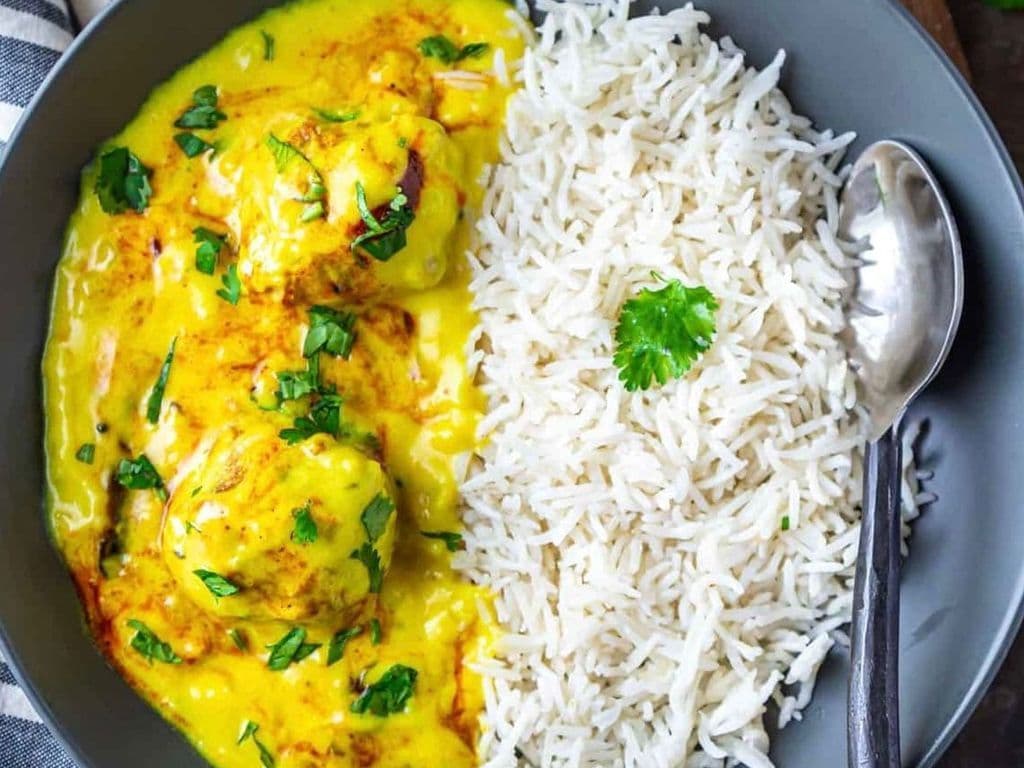 Mama's Rice Bowl - Kadhi Pakora