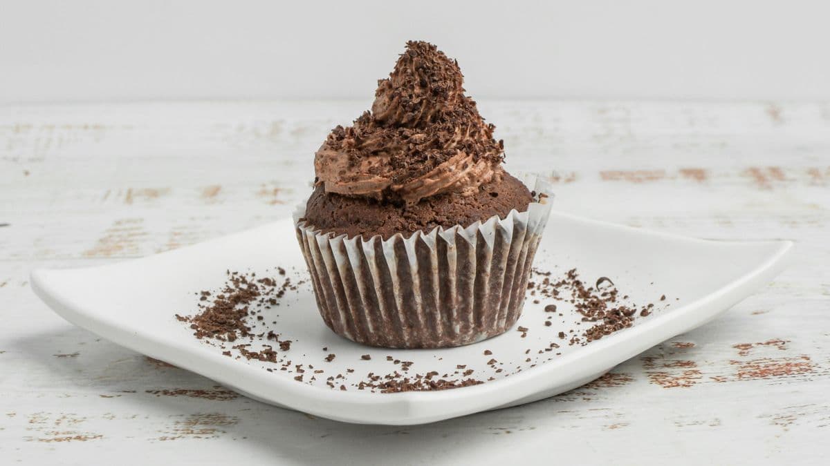 Keto Chocolate Cupcakes