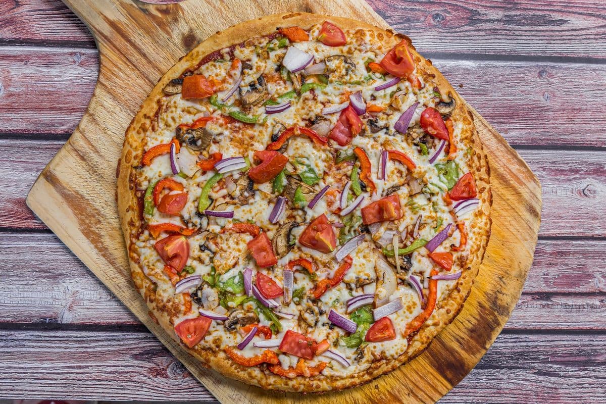 Small Kanaka Veggie Pizza