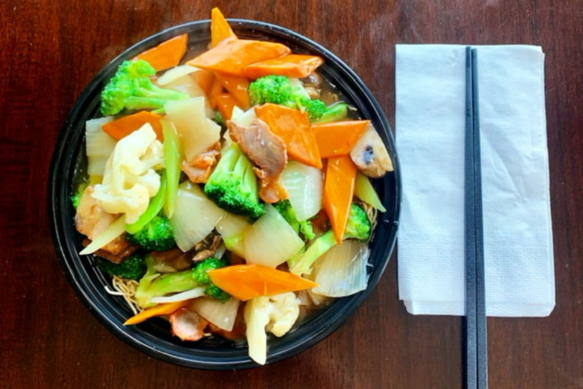 32. BBQ Pork Chow Mein叉面
