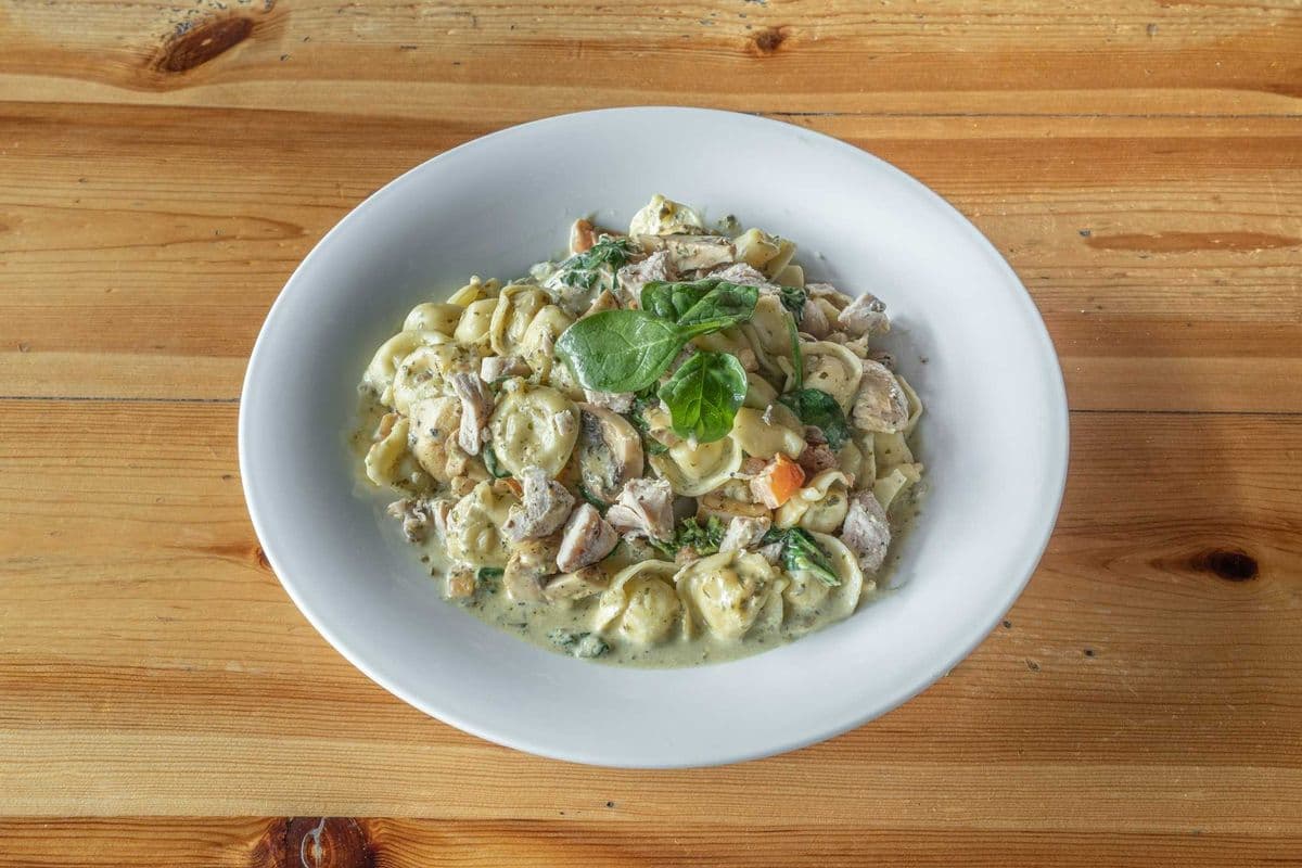 Pesto crèmeuse avec Poulet / Creamy Pesto with Chicken