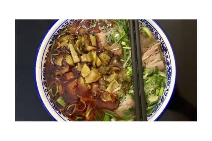 Stir-Fried Noodles with Beef and Vegetables